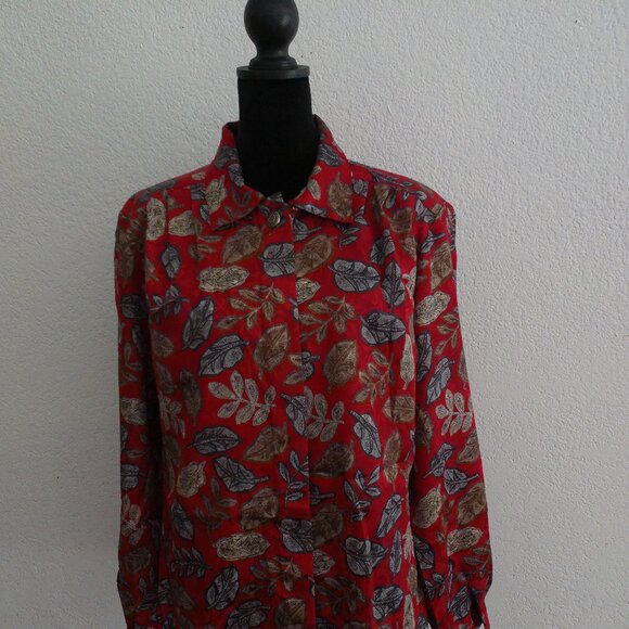 Red color blouse with golden leaves design, shiny - Picture 6 of 9